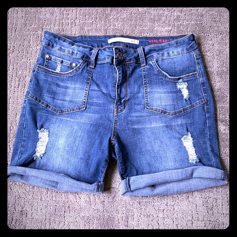 🧿 Distressed Shorts 🧿